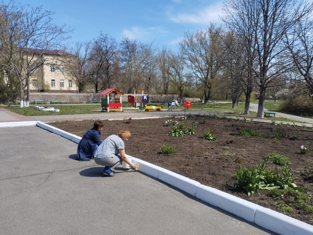 16.04.2025г. в детской городской больнице г. Новошахтинска состоялся субботник